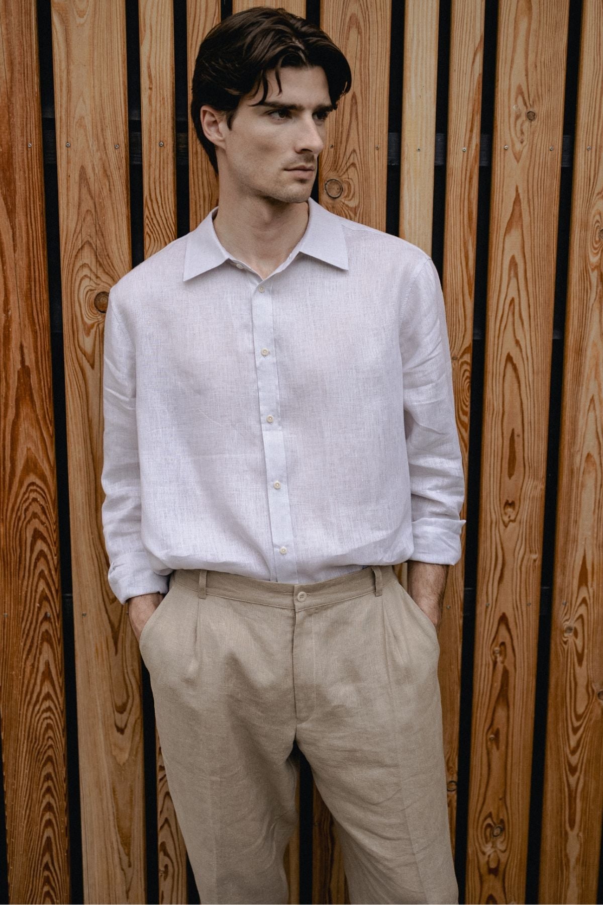 Outfit by Patrik | Linen pants & shirt with collar