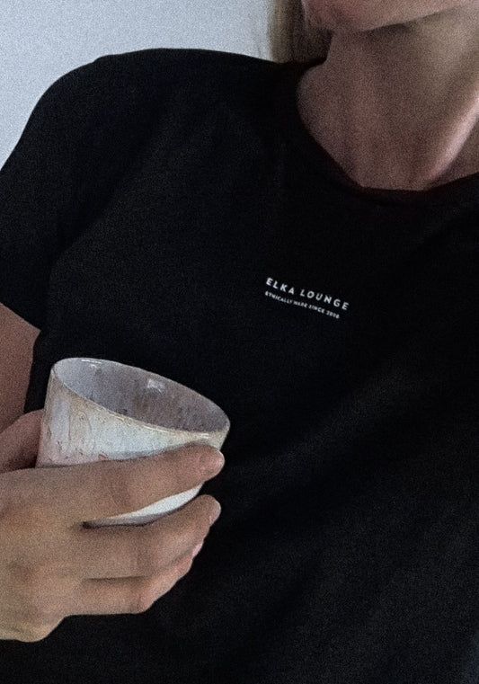 Outfit by @barboradrink T-shirt Black