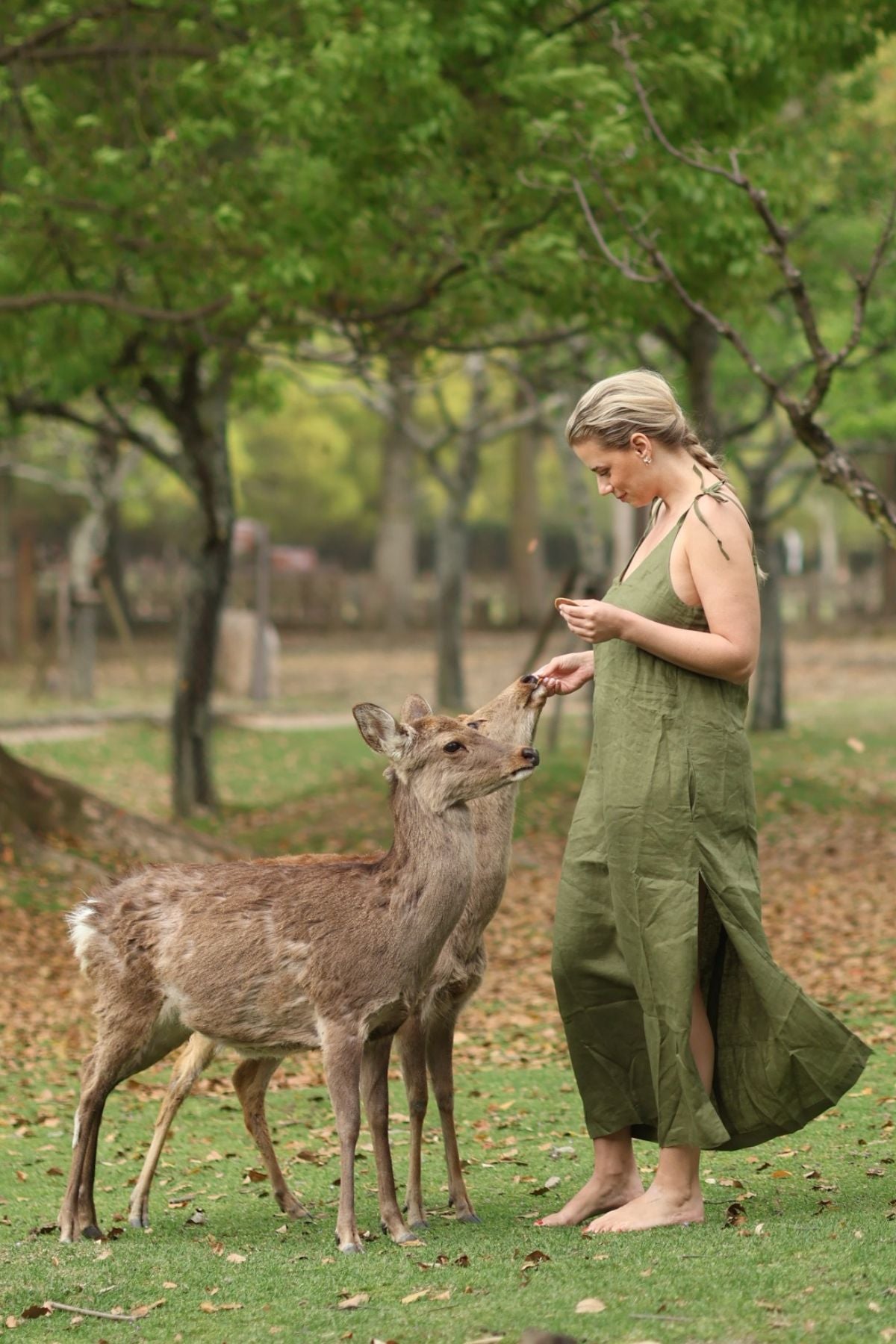 Oufit by Daniela Žáková & Deers Moss green long dress