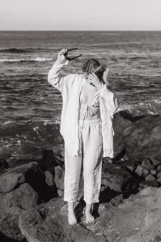 Outfit by Aneta Kalivodová | All Pearl gray Linen pant & loose fit shirt