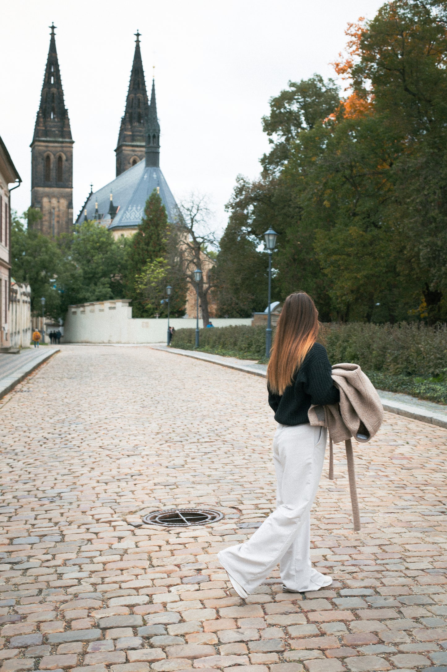 Dámské teplákové kalhoty wide-leg z biobavlny Pearl gray - Regular fit