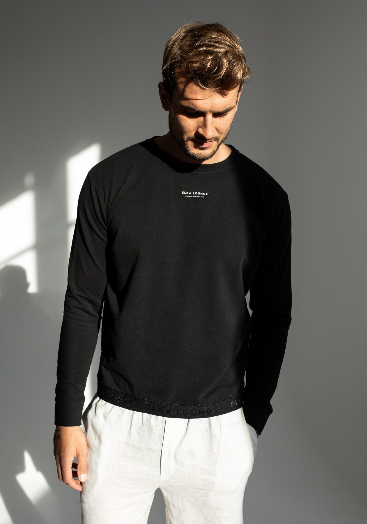 Pánska Mikina bez kapucne z biobavlny Black brushed - regular