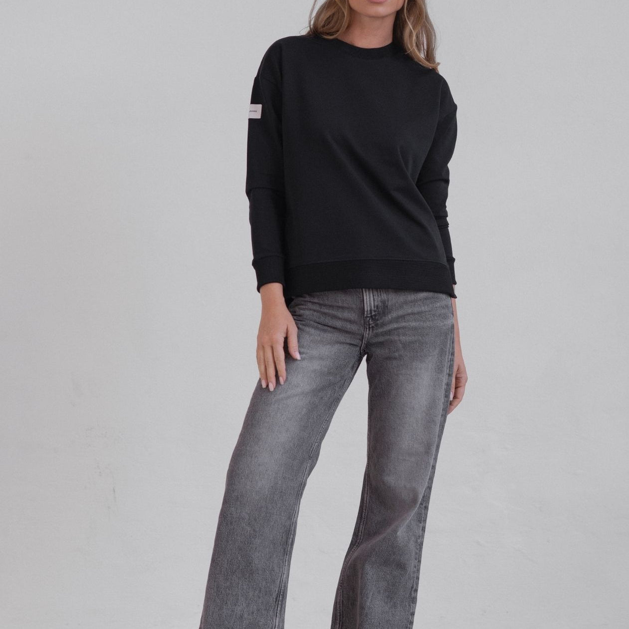 Women Sweatshirt organic cotton side slits - Loose fit