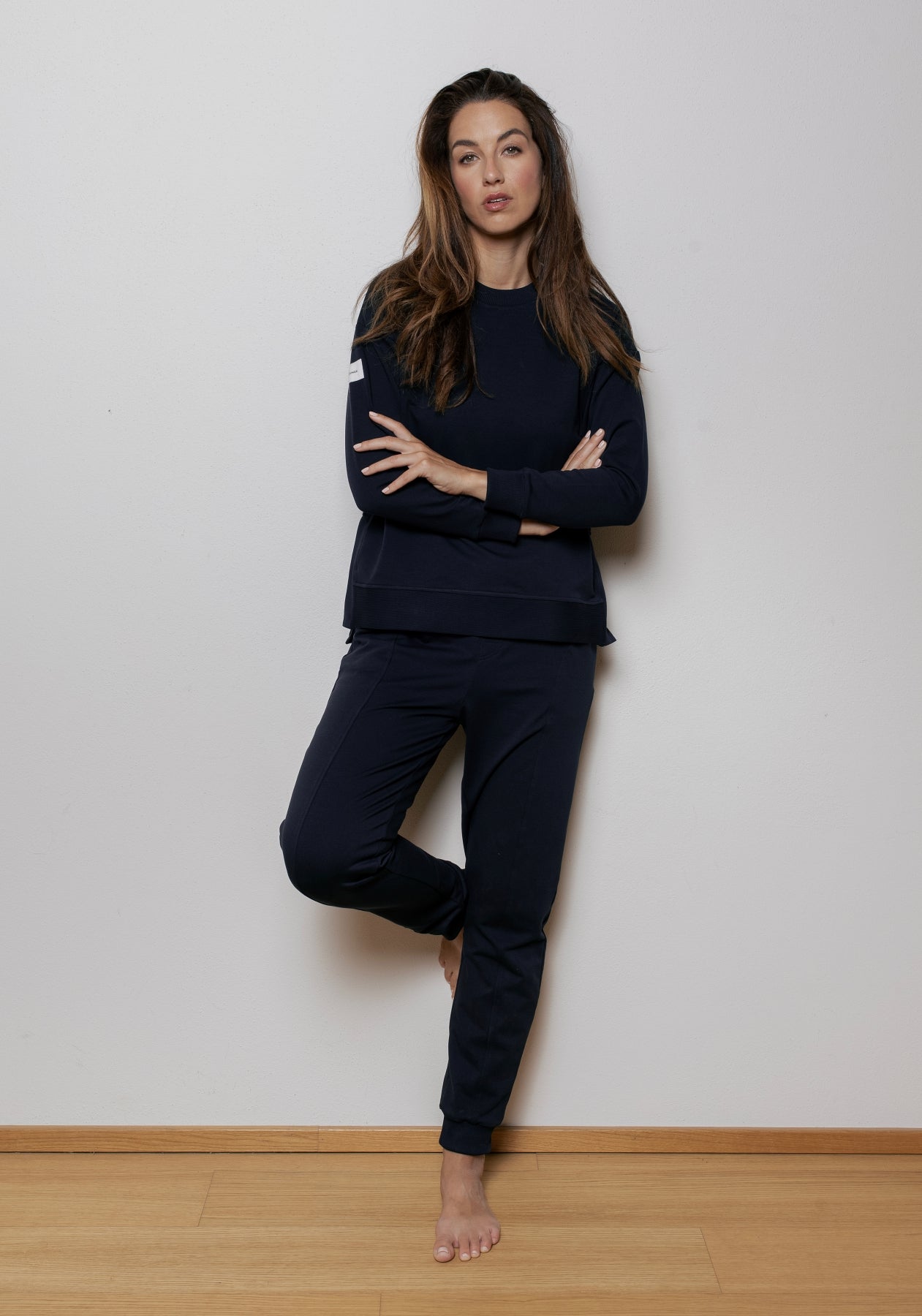 Dámské teplákové kalhoty z biobavlny Deep blue - loose fit