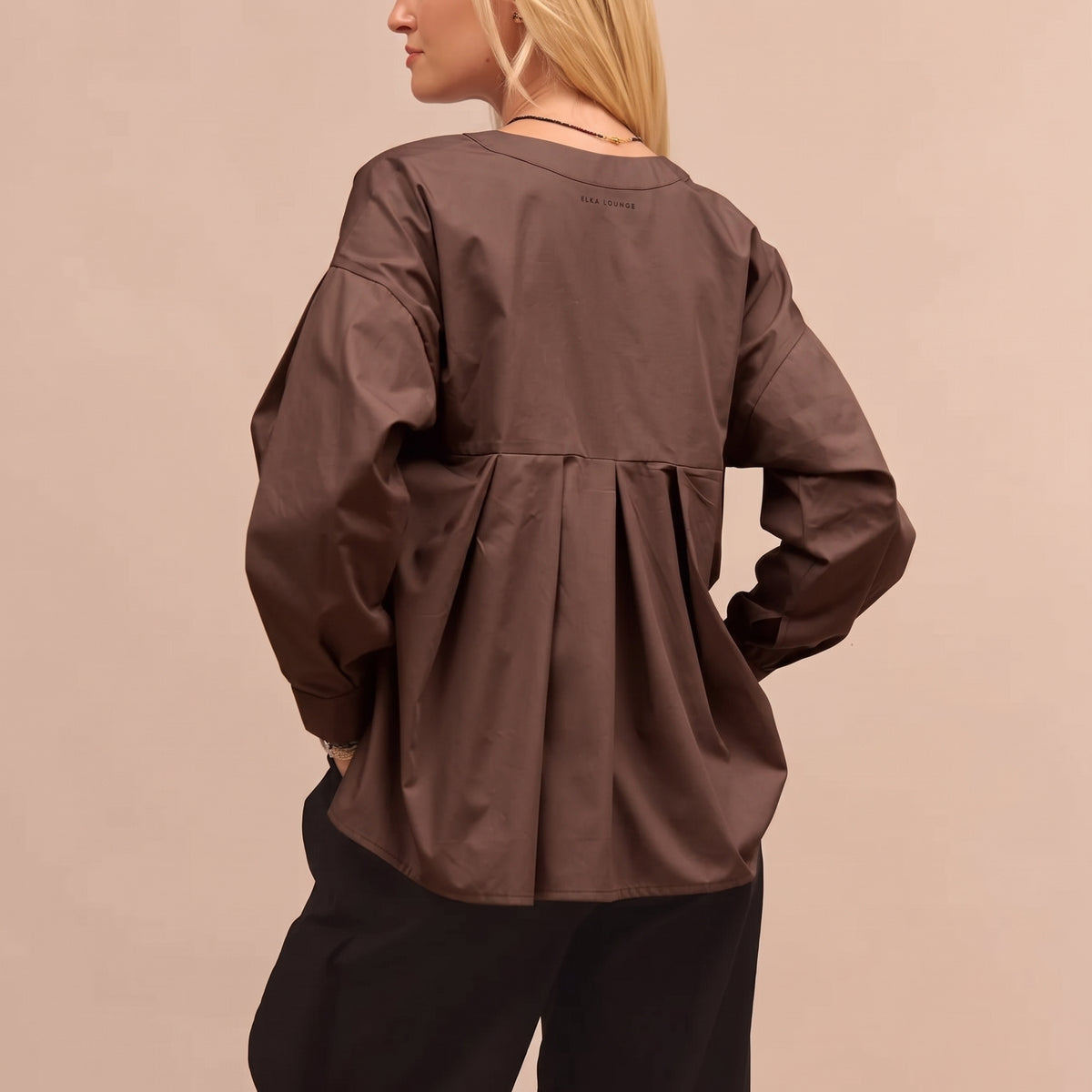 Women's organic cotton shirt with pleats - oversized