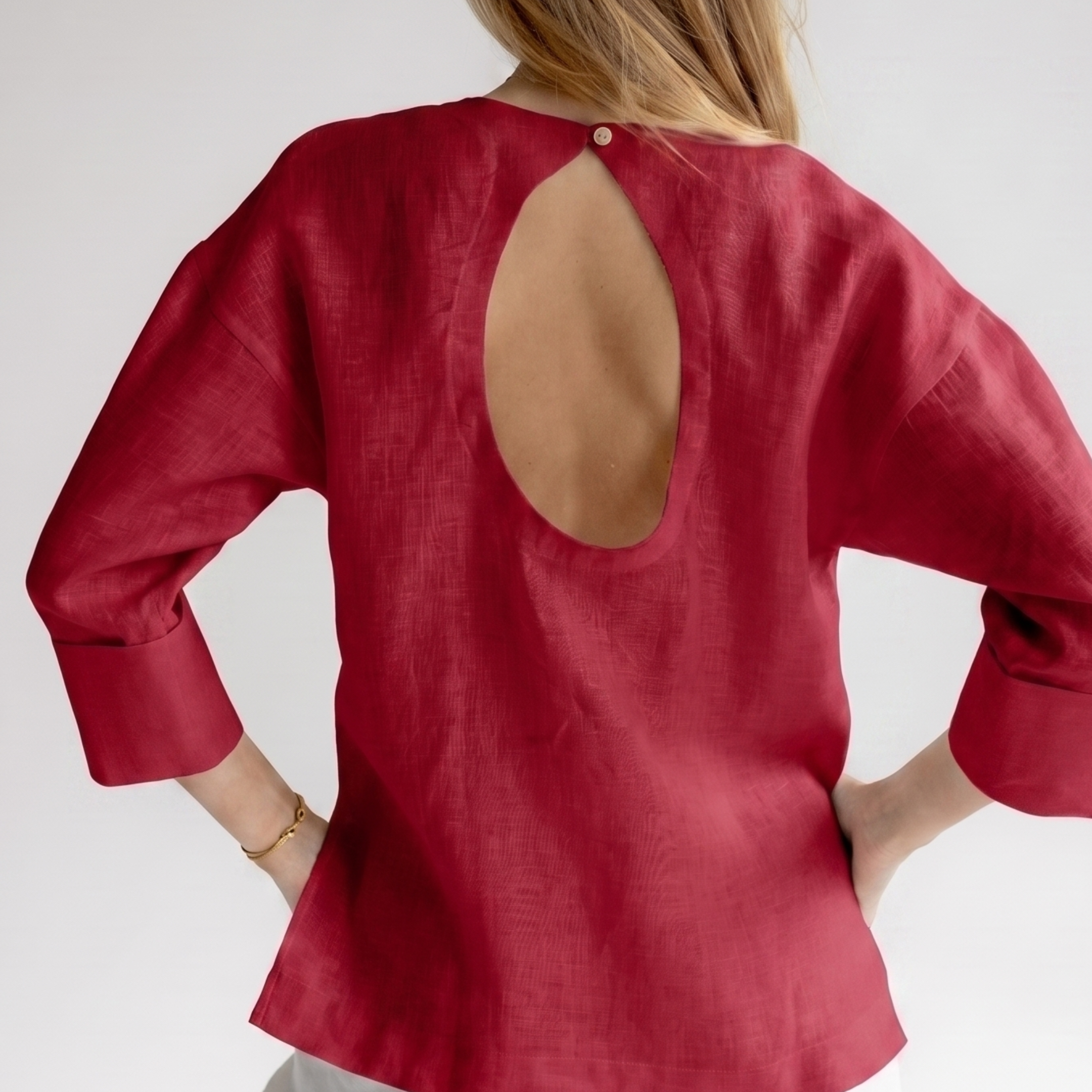 Women's linen top open back - regular fit