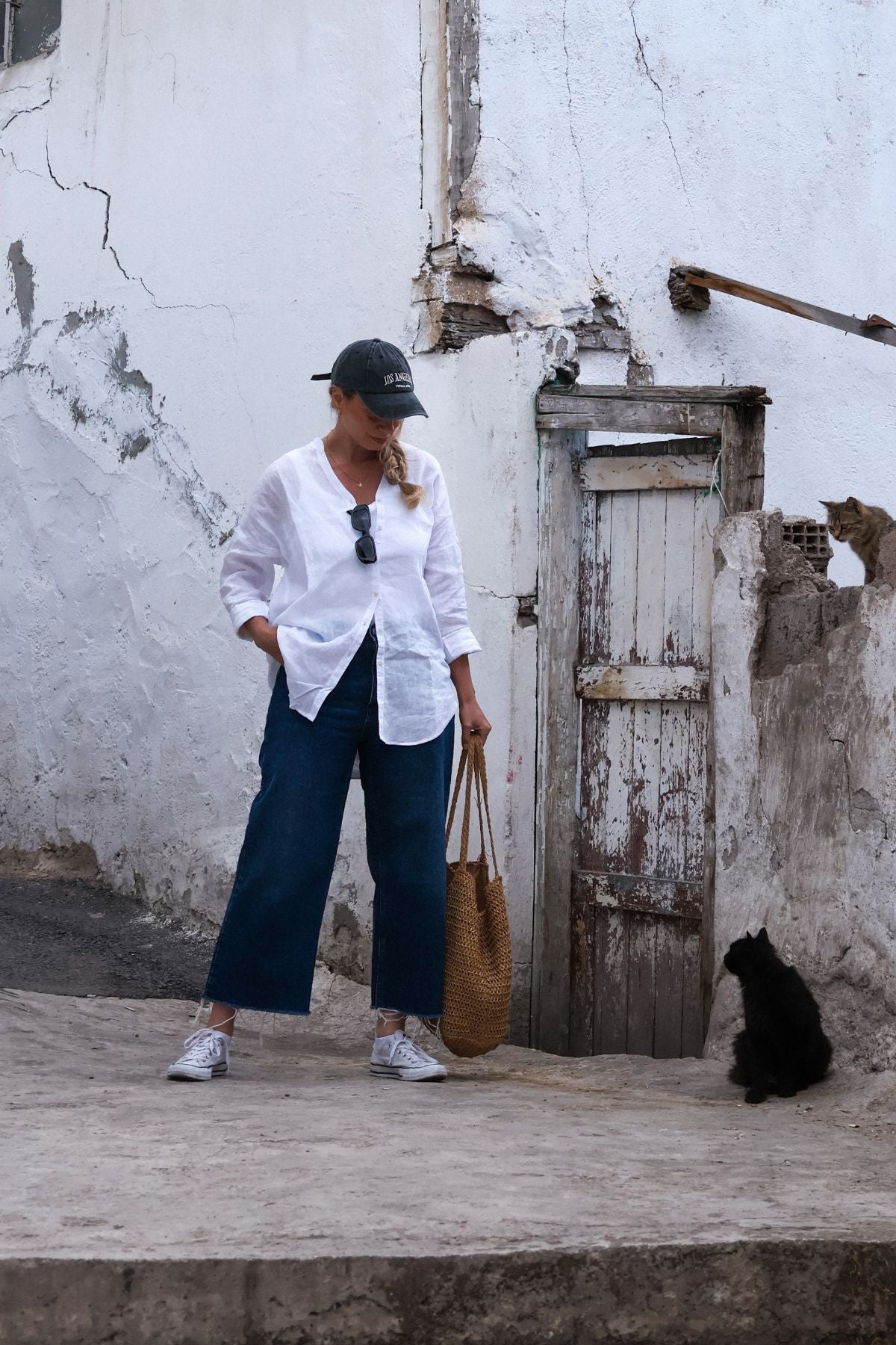 Outfit by Daniela | White linen shirt - Loose fit