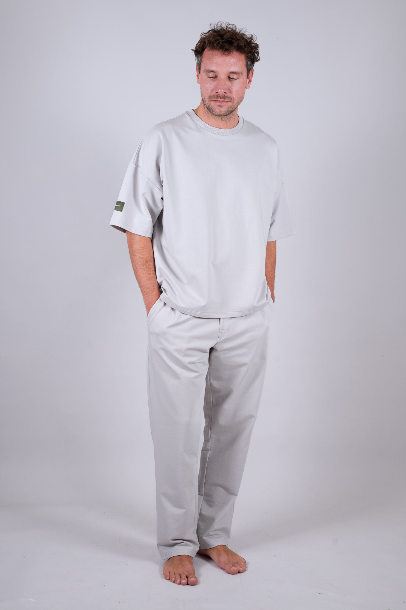 Pánske mikinové tričko z biobavlny Pearl gray - loose fit