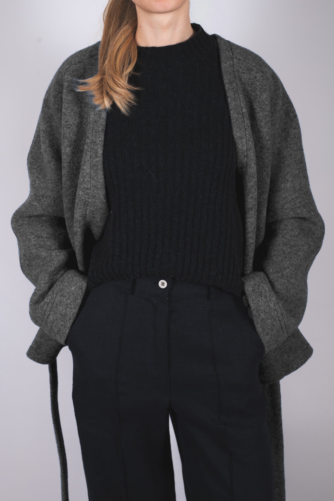 Damski wełniany płaszcz Loose fit – Dark gray