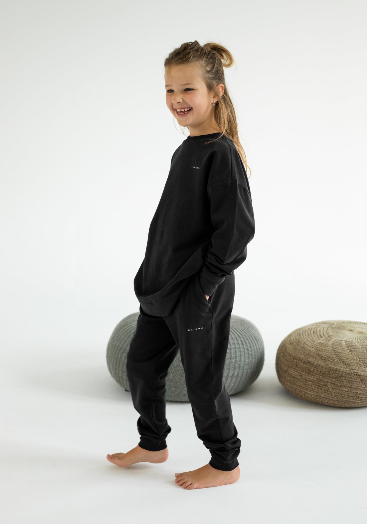 Detská mikina s kapucňou z biobavlny Black - Oversized