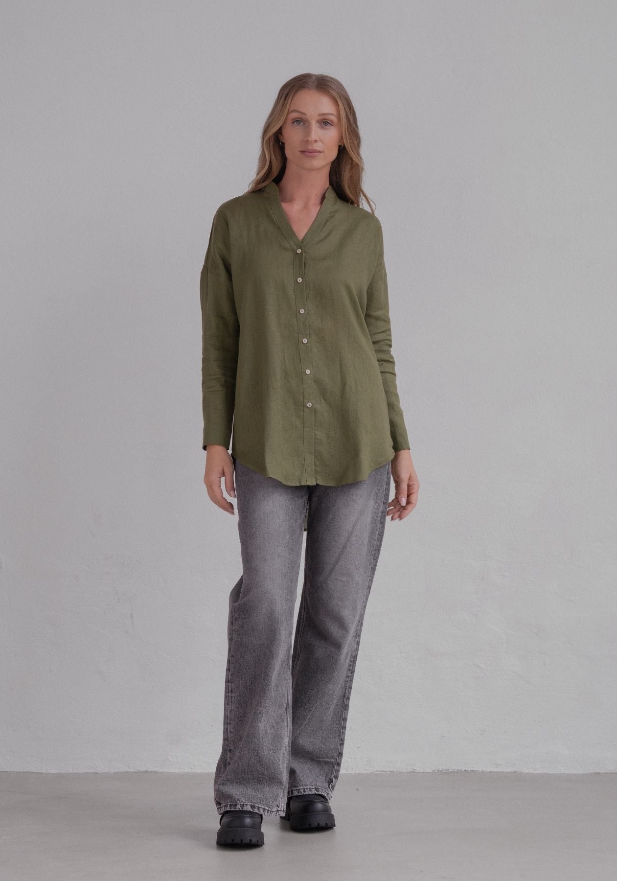 Women linen shirt Moss green