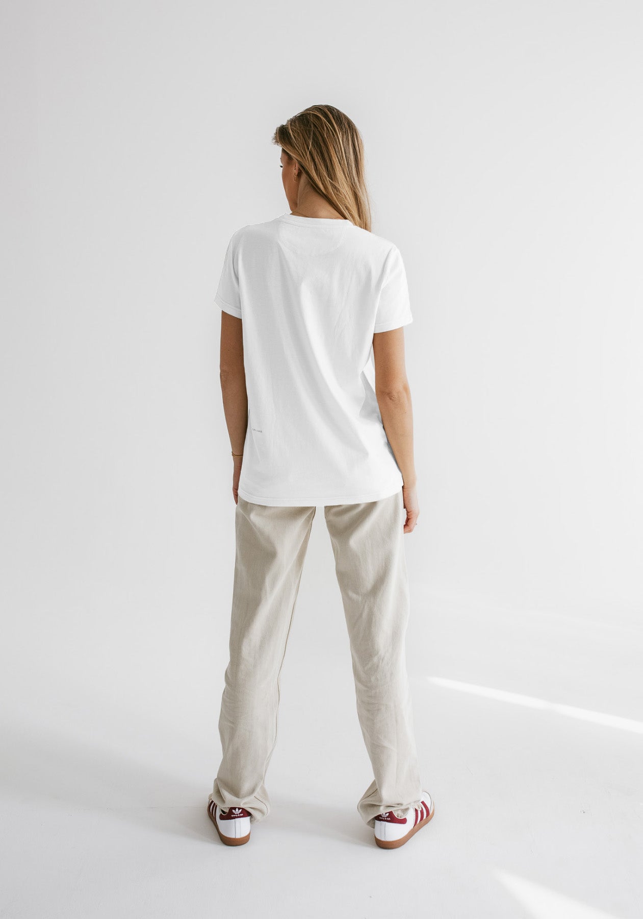 Dámske tričko z biobavlny Optical white - ethically made Minimalist - regular