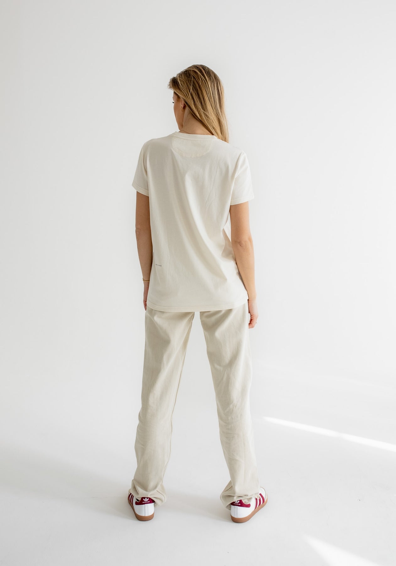 Women t-shirt organic cotton Offwhite-natural - ethically made Minimalist - regular