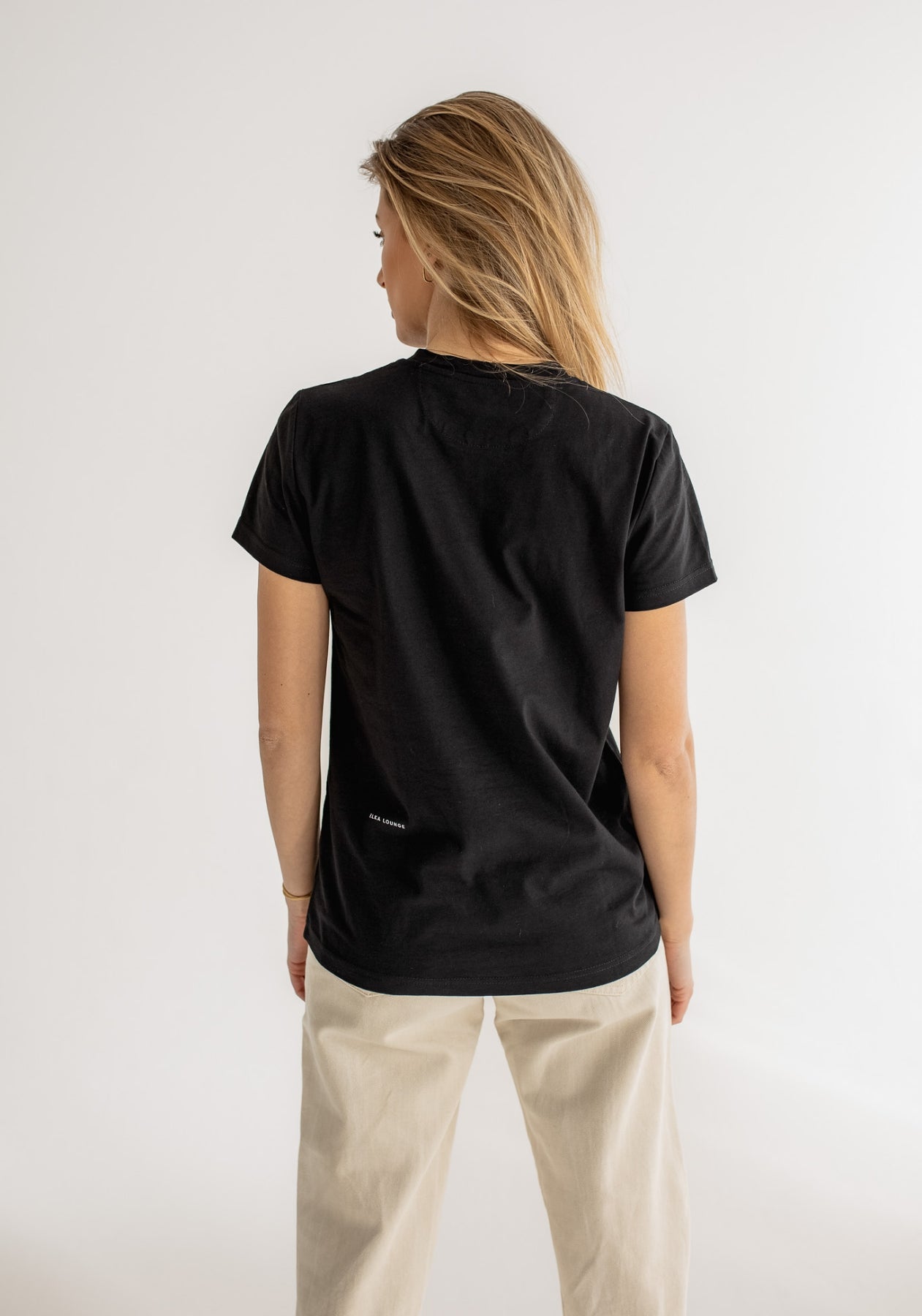 Dámske tričko z biobavlny Black - ethically made Minimalist - regular